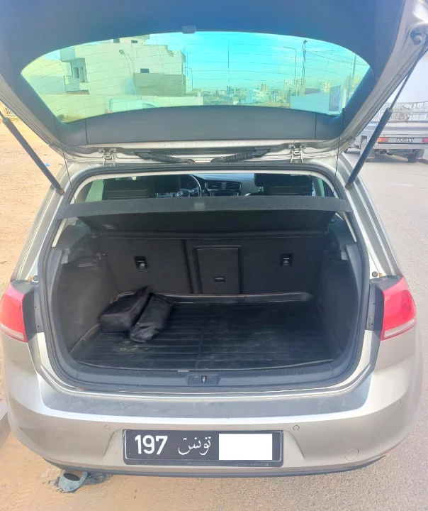 Volkswagen Golf - Photo 9