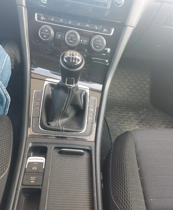 Volkswagen Golf - Photo 3