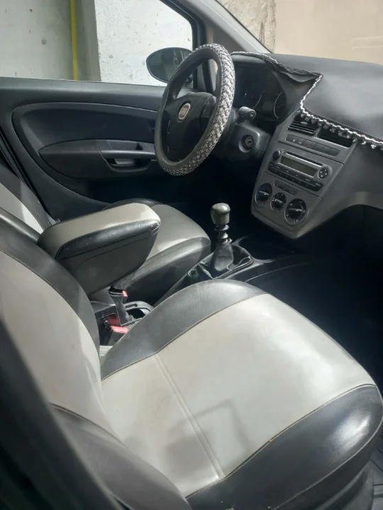 Fiat GRANDE PUNTO - Photo 6