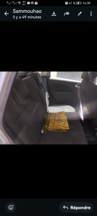 Ford FIESTA - Photo 2
