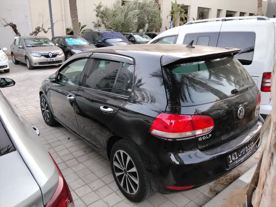 Volkswagen Golf - Photo 3
