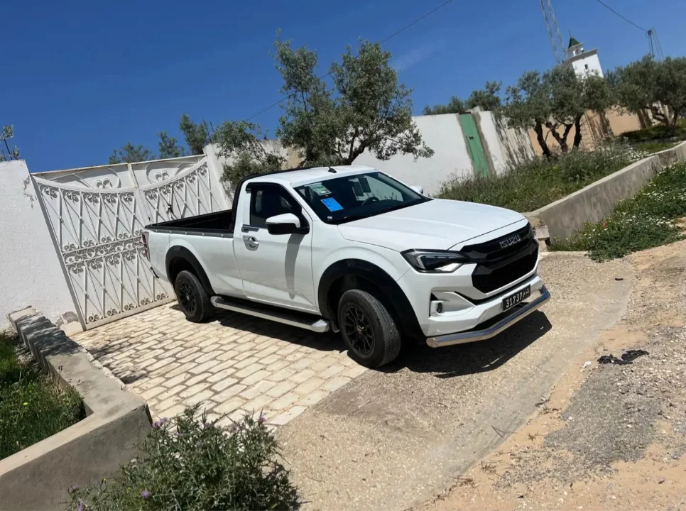 Isuzu D MAX - Photo 8