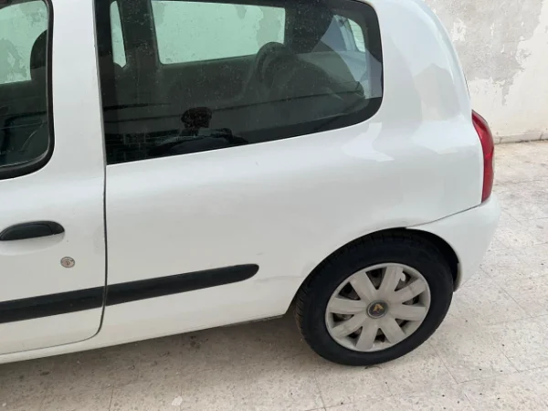 Renault Clio - Photo 2