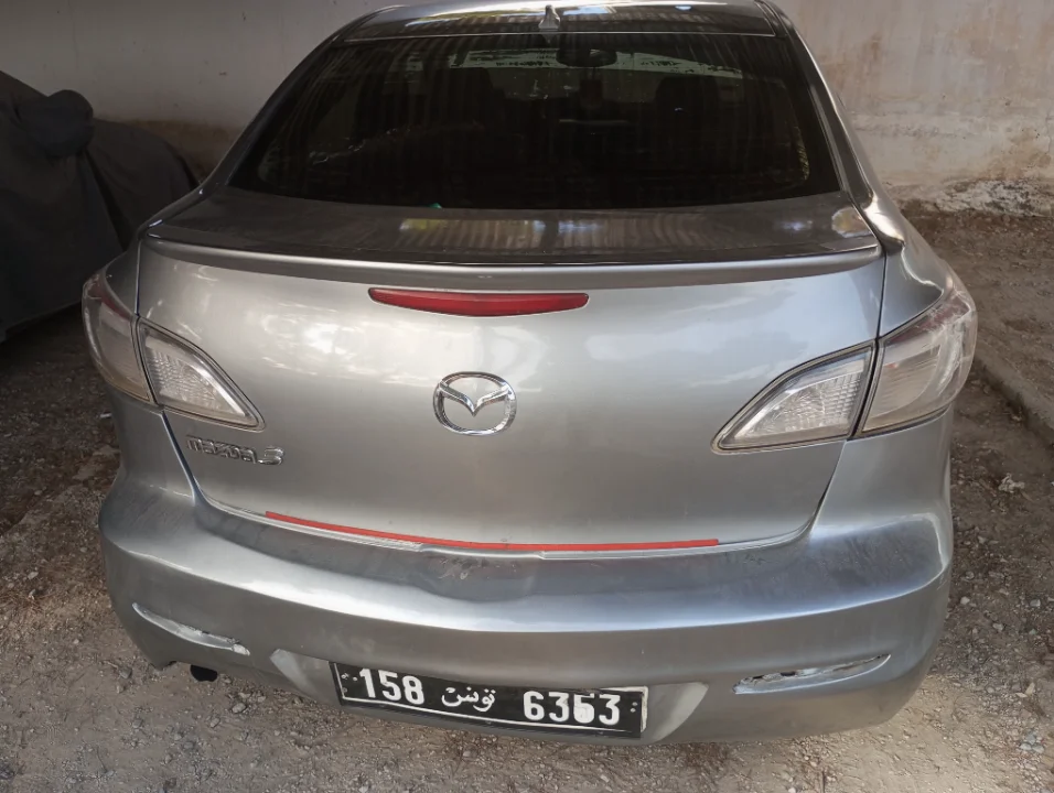 Mazda MAZDA3 - Photo 6
