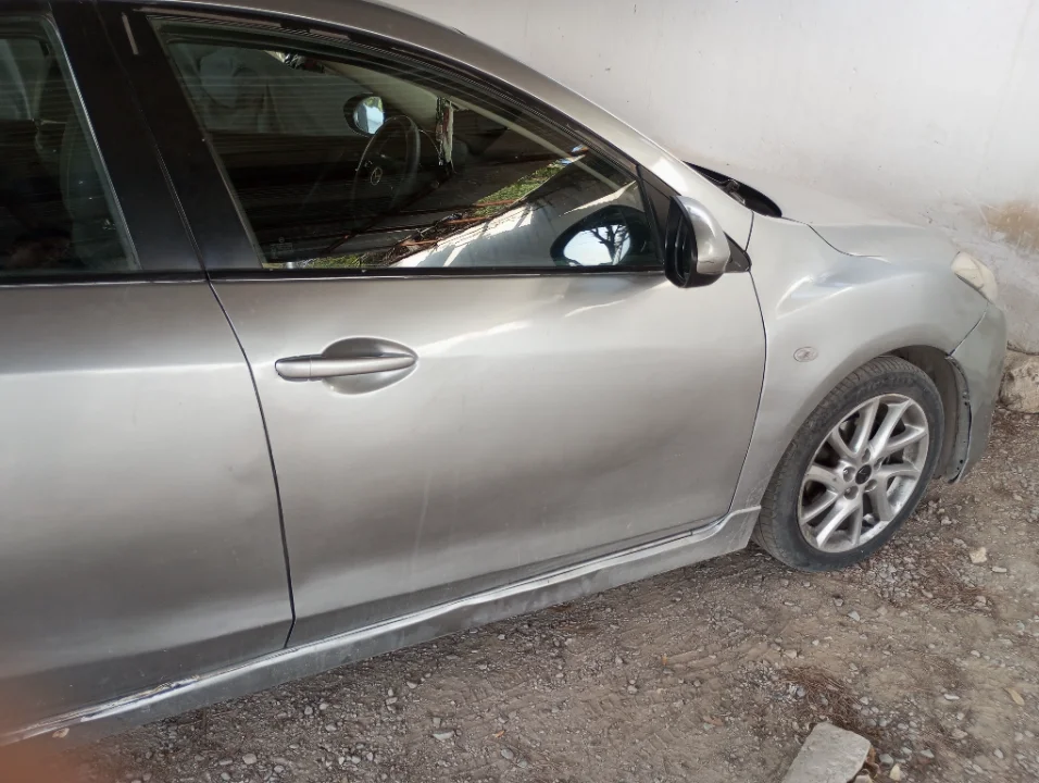 Mazda MAZDA3 - Photo 5