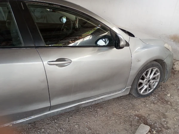 Mazda MAZDA3 - Photo 5