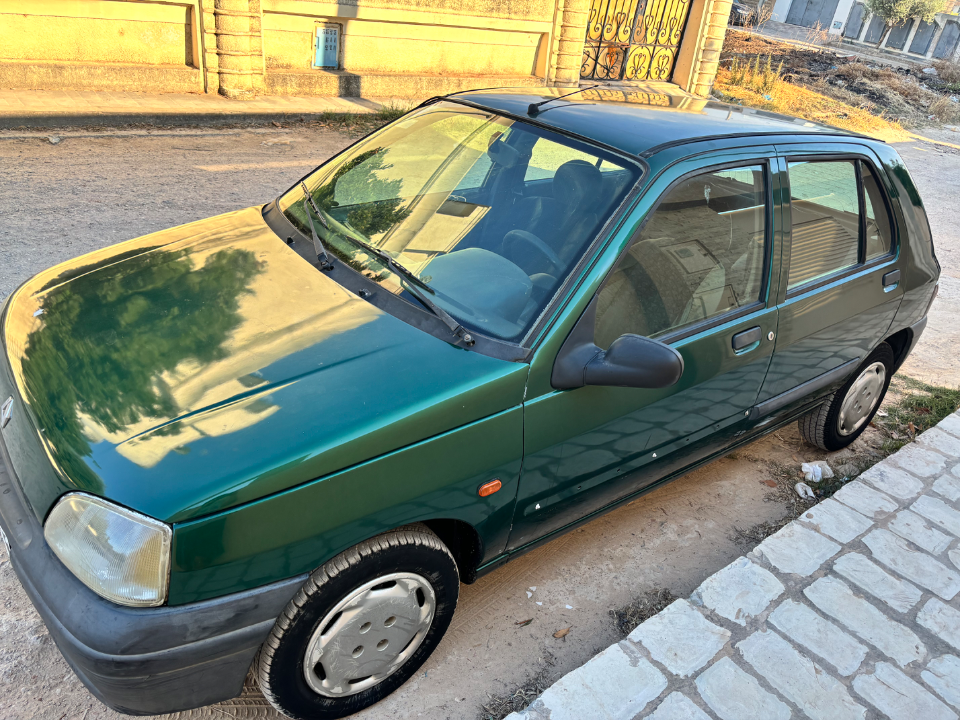 Renault Clio - Photo 2