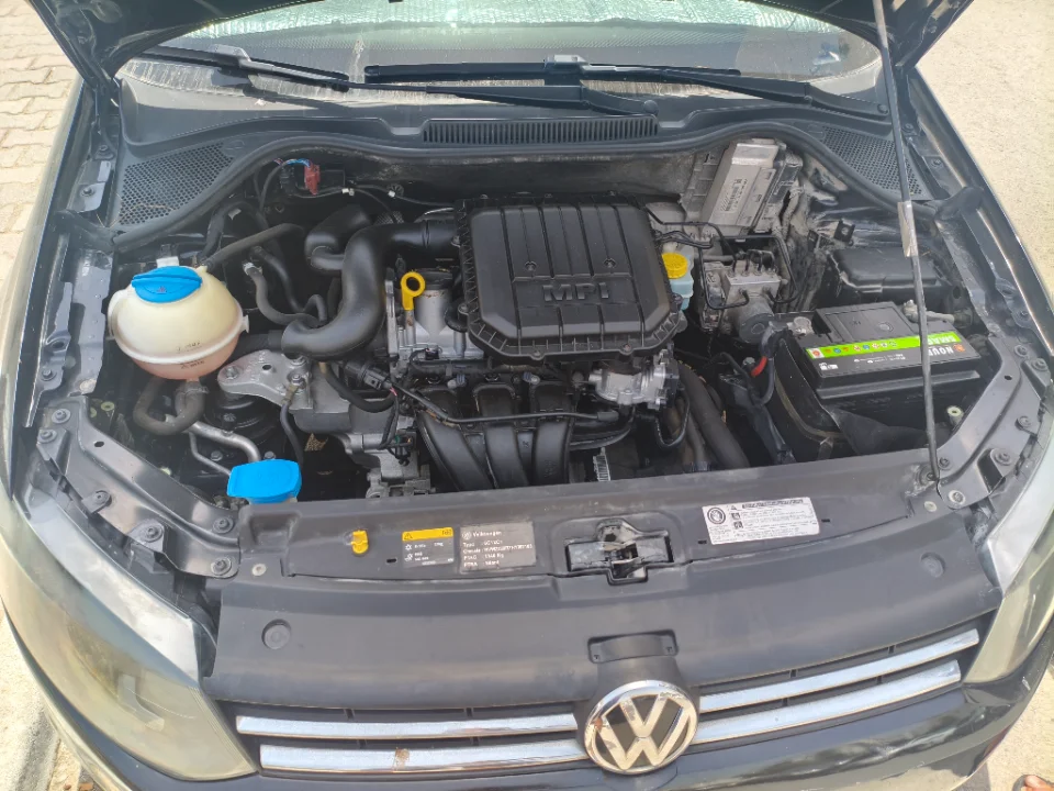 Volkswagen Polo - Photo 10