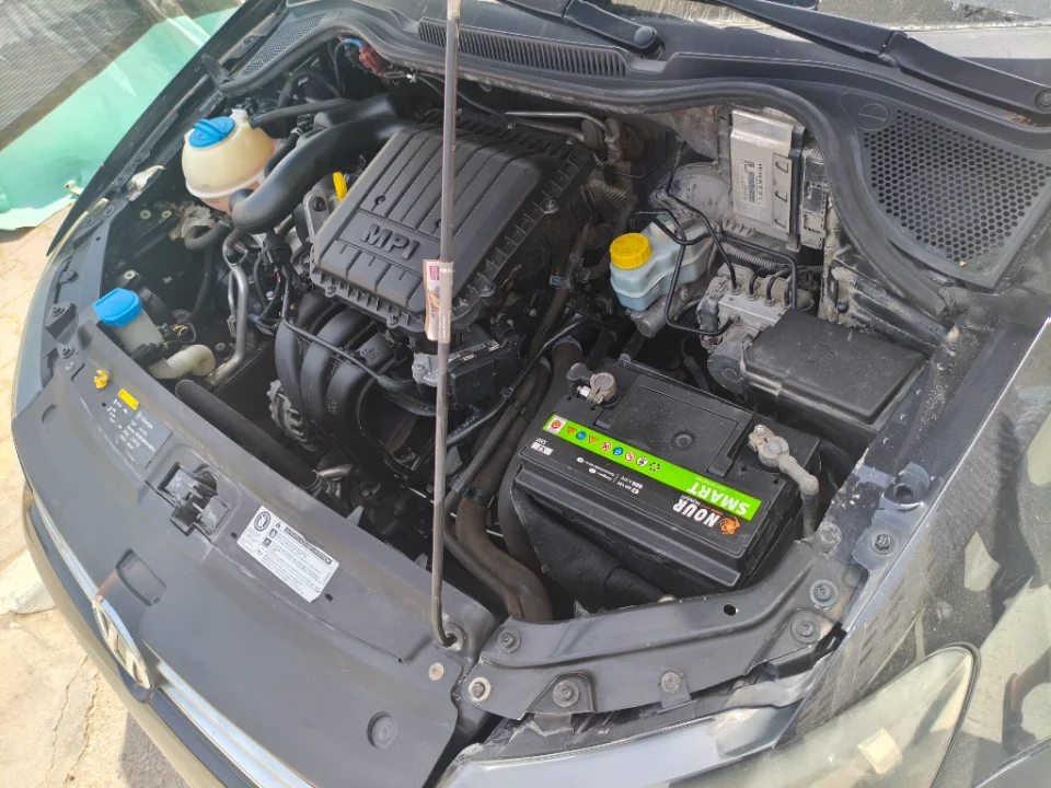 Volkswagen Polo - Photo 6