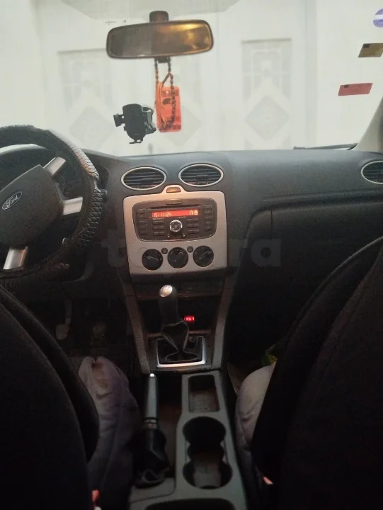 Ford FOCUS - Photo 5