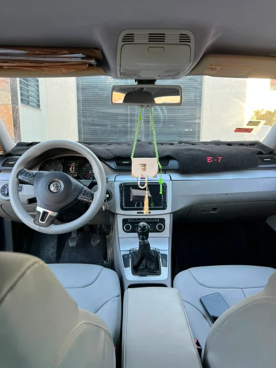 Volkswagen Passat - Photo 8