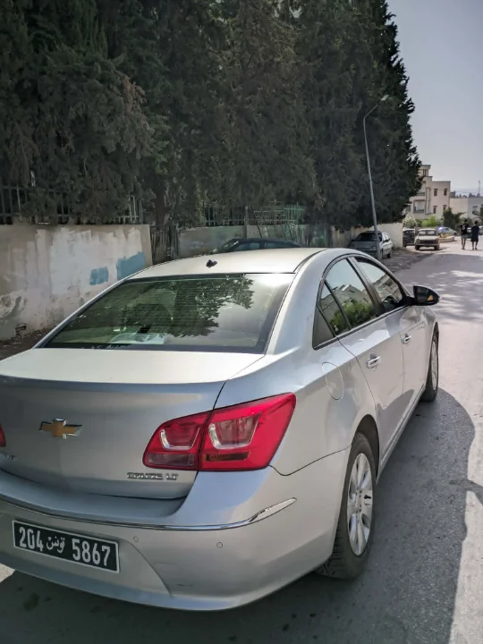 Chevrolet CRUZE - Photo 4