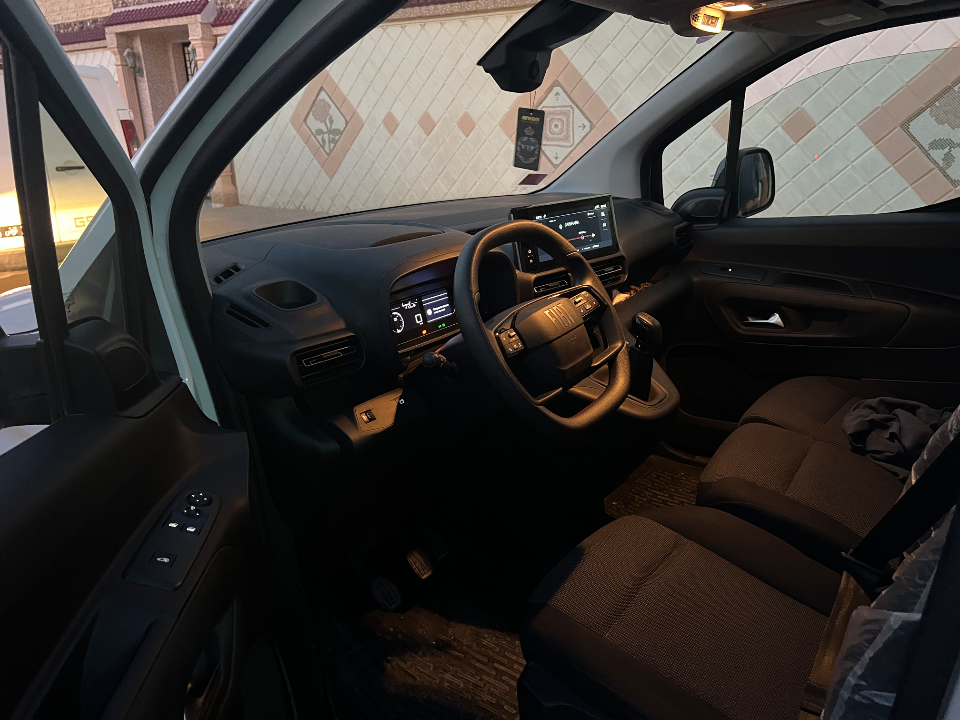 Fiat DOBLO - Photo 4