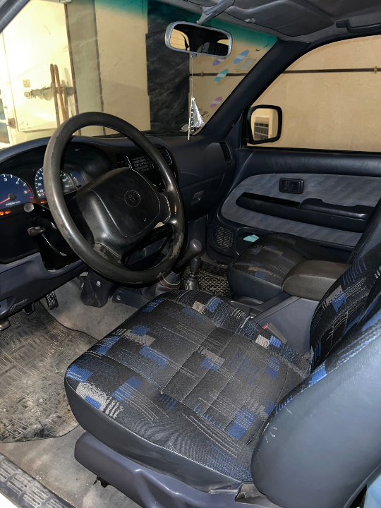 Toyota Hilux - Photo 5