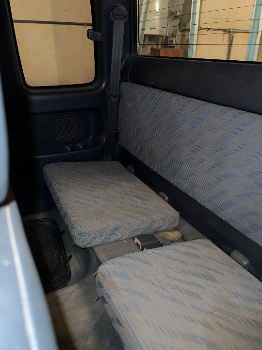Toyota Hilux - Photo 2