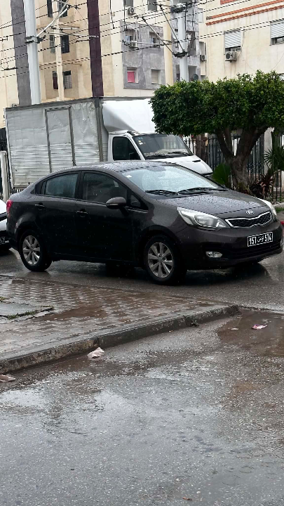 Kia RIO - Photo 5