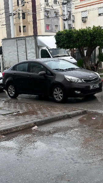 Kia RIO - Photo 5
