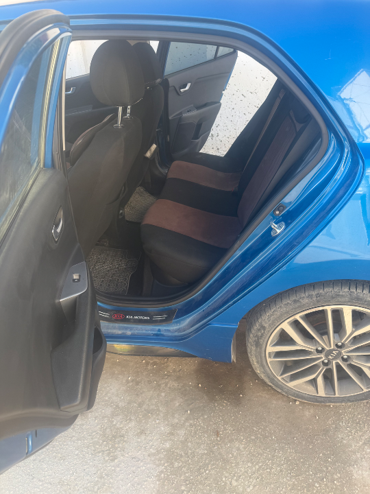 Kia RIO - Photo 2