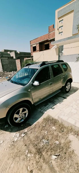 Dacia DUSTER - Photo 2