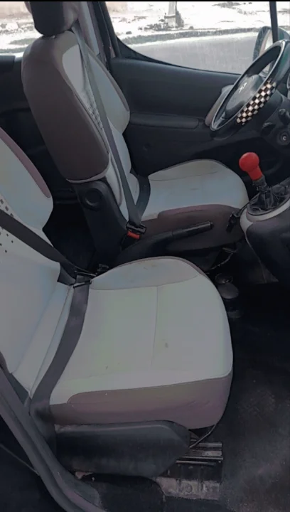 Citroen BERLINGO II - Photo 3