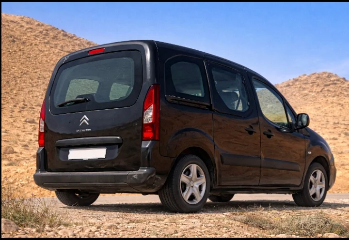 Citroen BERLINGO II - Photo 2