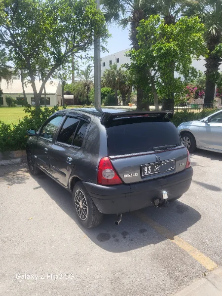 Renault Clio - Renault Clio 1999 Essence