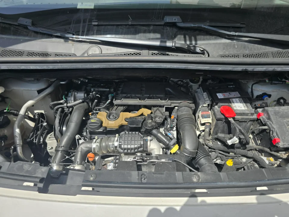 Peugeot Partner - Photo 6