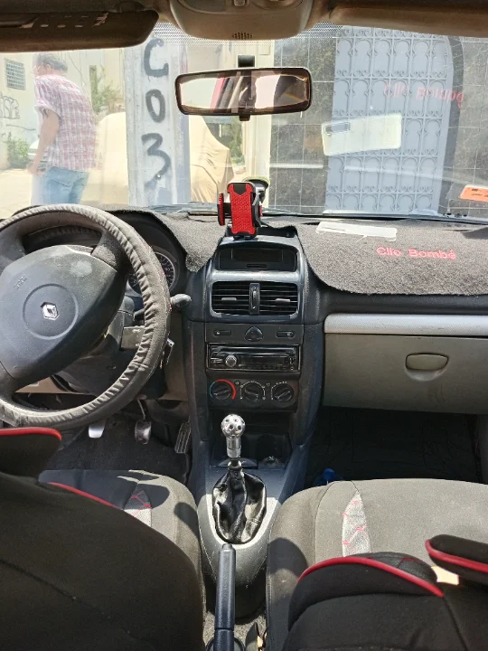 Renault Clio - Photo 5