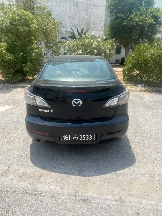 Mazda MAZDA3 - Photo 8