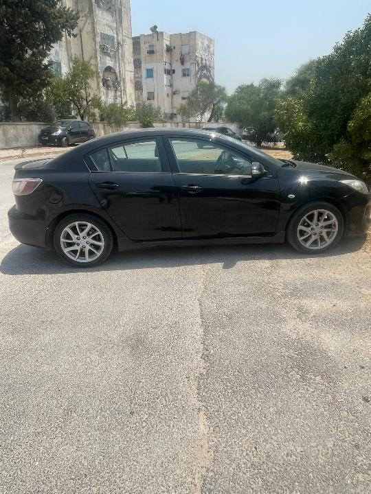 Mazda MAZDA3 - Photo 7