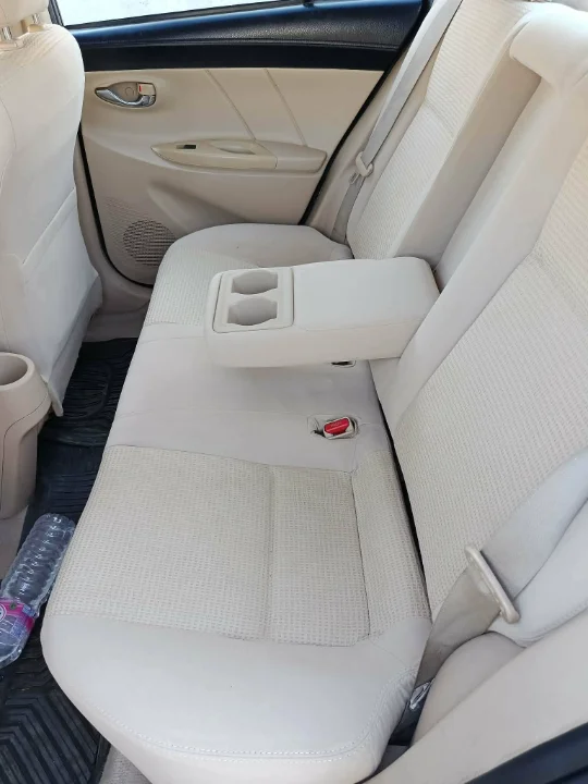 Toyota Yaris - Photo 5