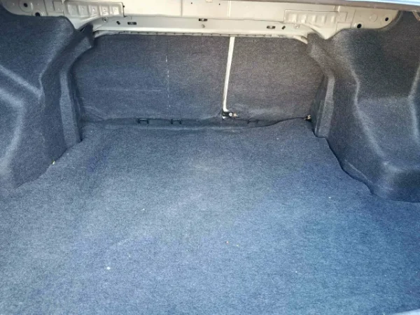Toyota Yaris - Photo 2