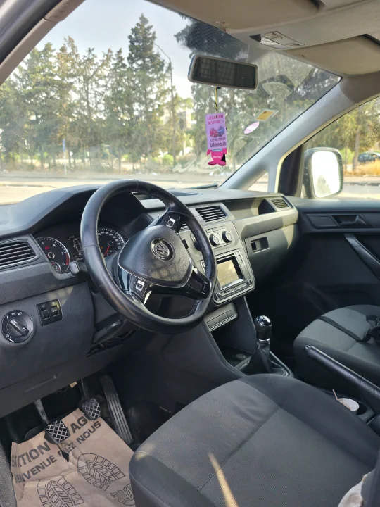 Volkswagen Caddy - Photo 3
