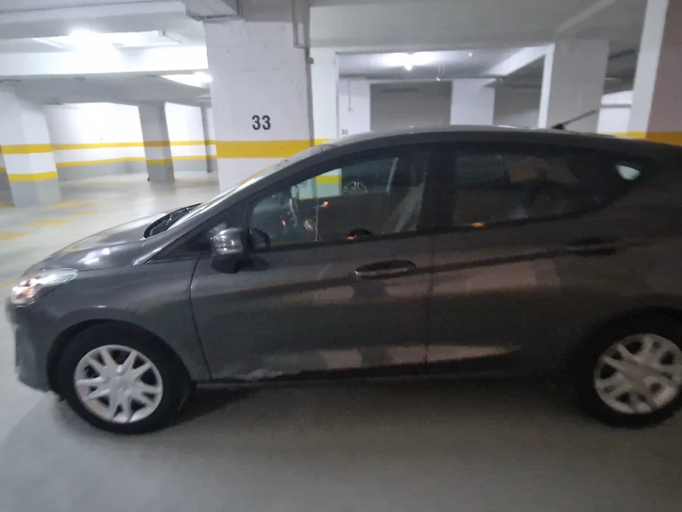Ford FIESTA - Photo 6