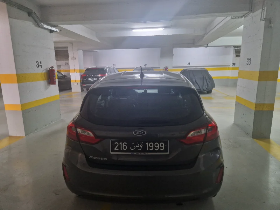 Ford FIESTA - Photo 4