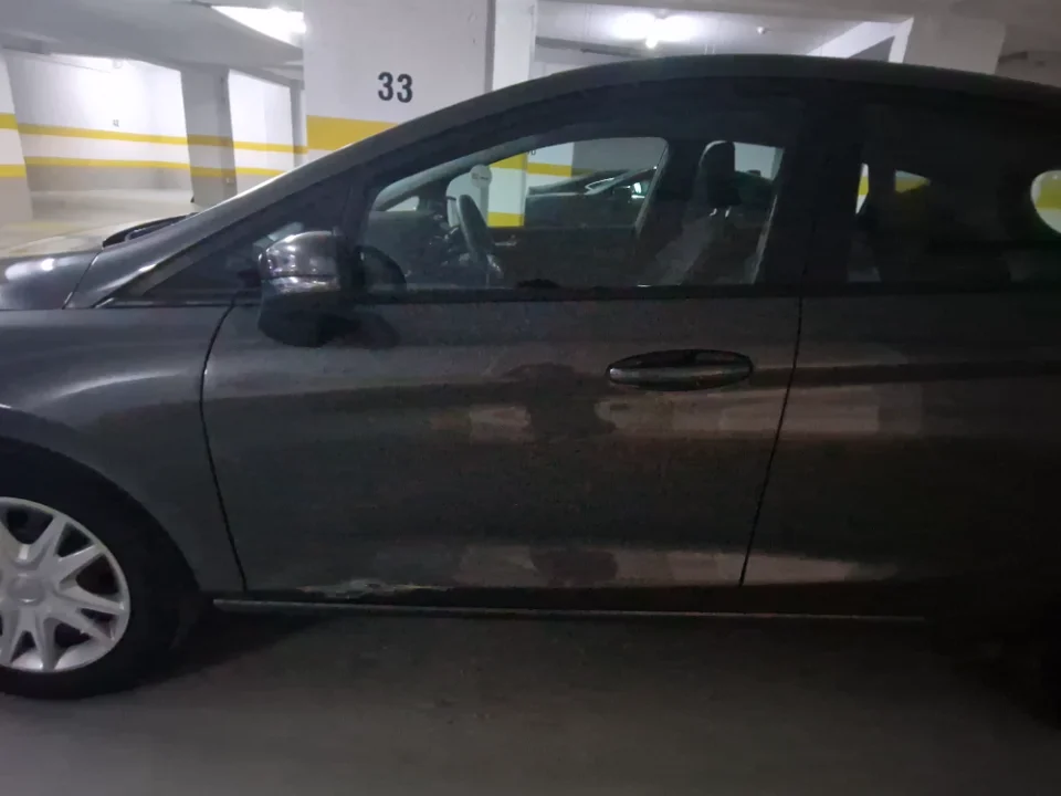 Ford FIESTA - Photo 3