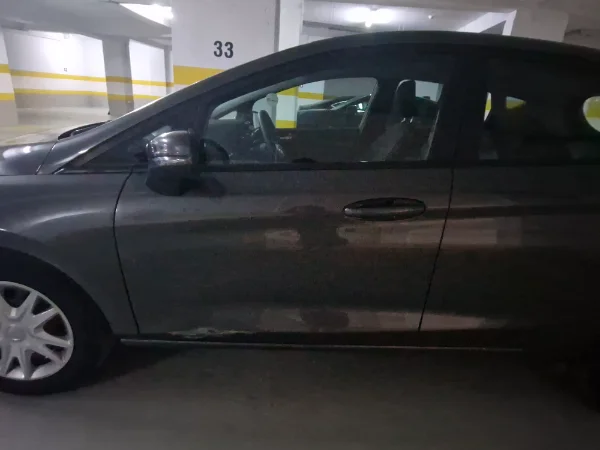 Ford FIESTA - Photo 3