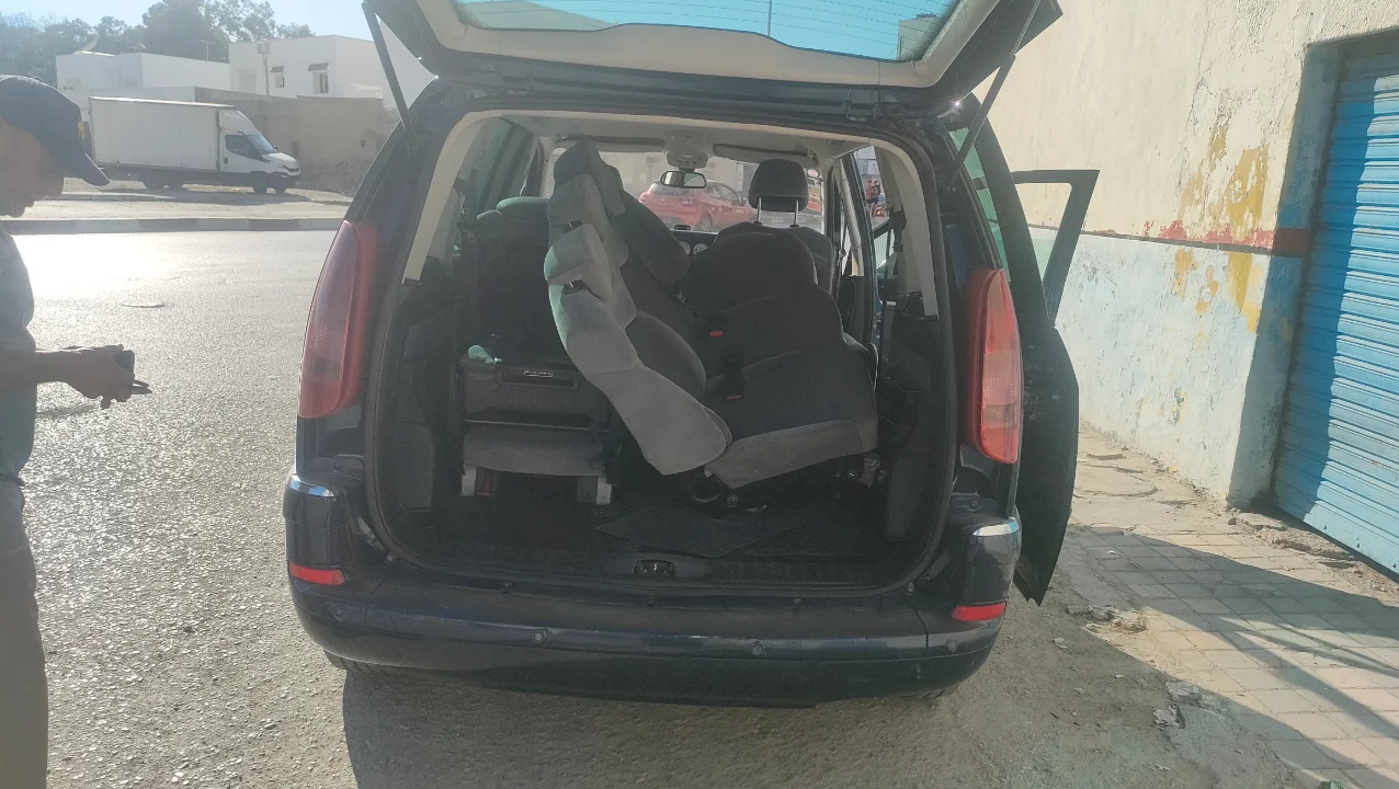 Peugeot 807 - Photo 3