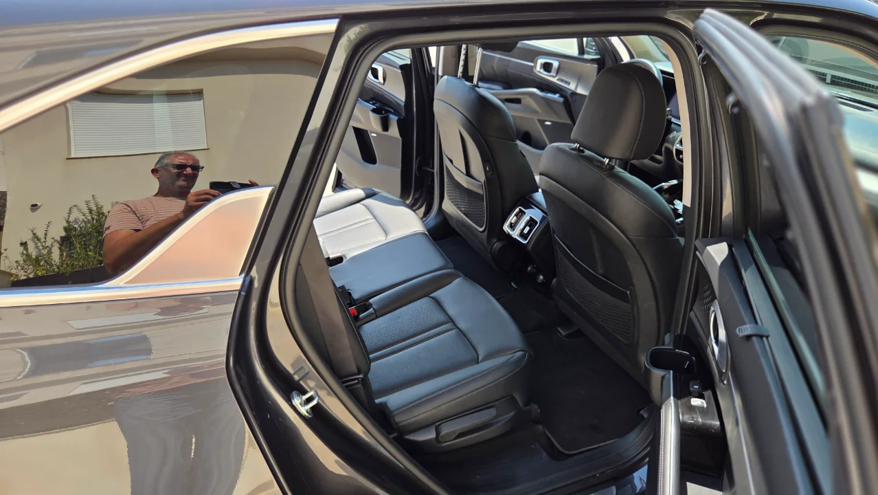Kia SORENTO - Photo 8