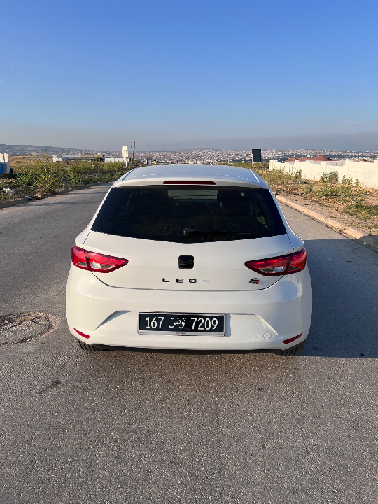 Seat Leon - Photo 6