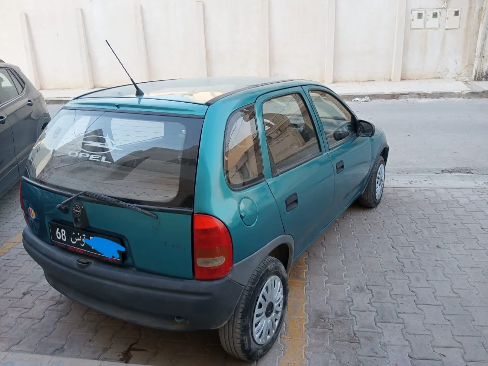 Opel Astra - Photo 4