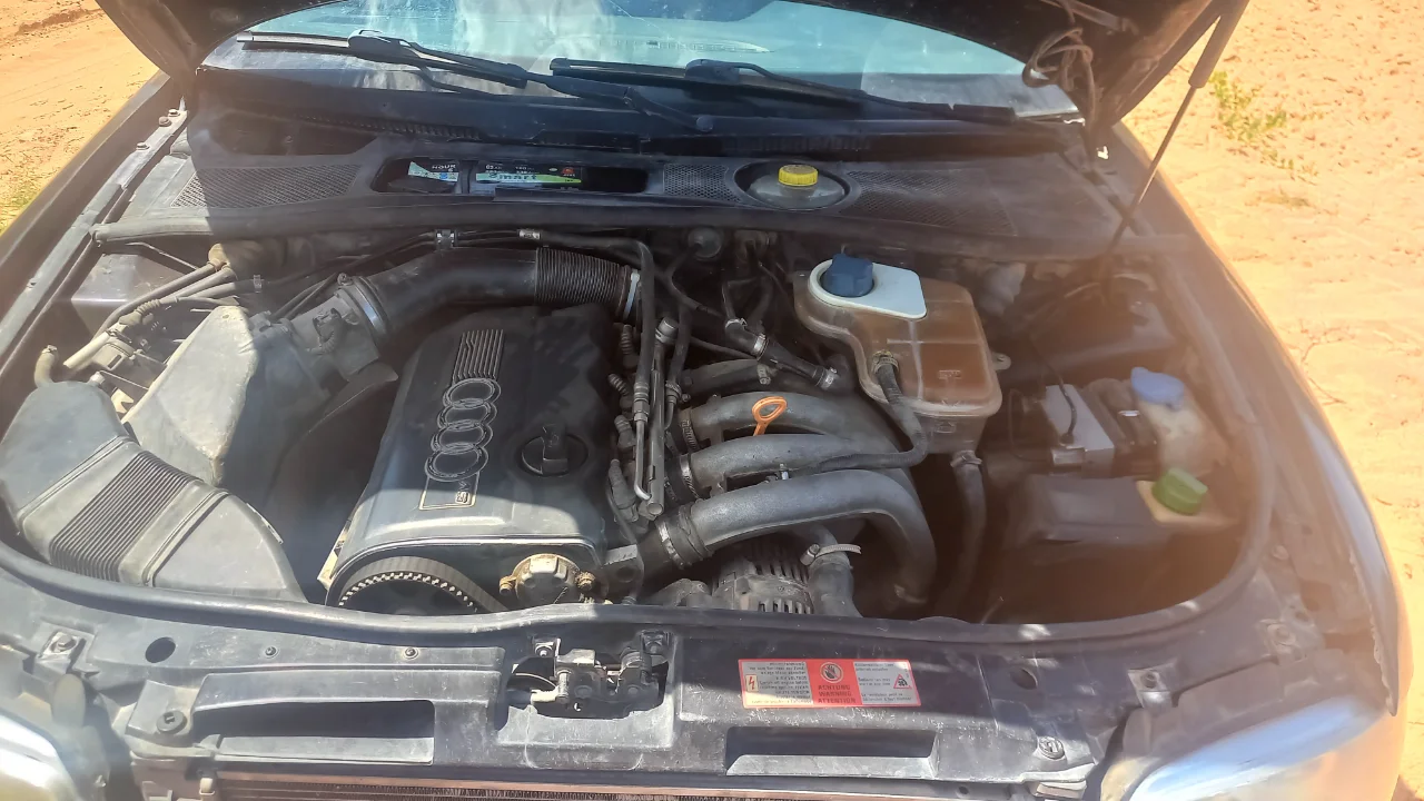 Audi A4 - Photo 9