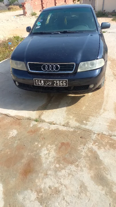 Audi A4 - Photo 5