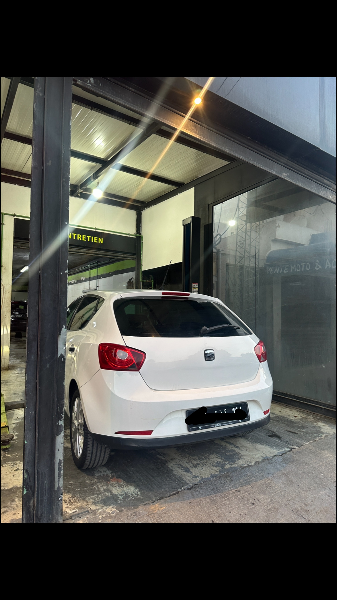 Seat Ibiza - Photo 4