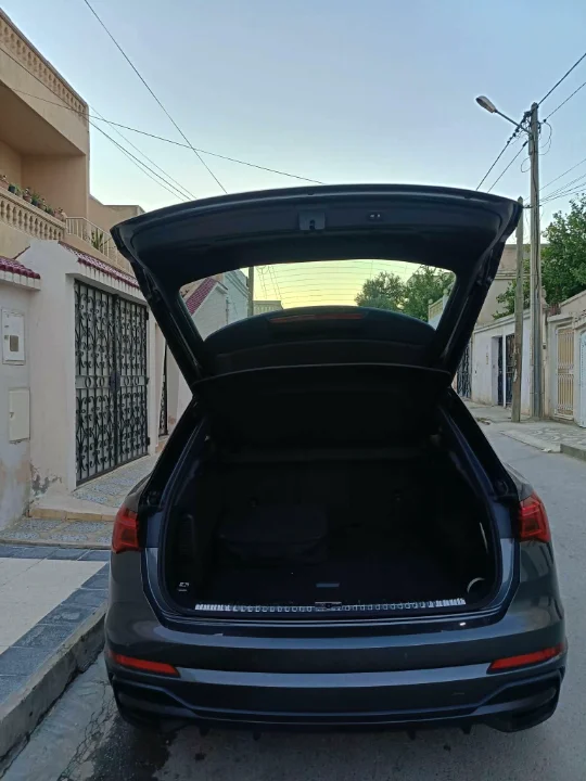 Audi Q3 - Photo 6