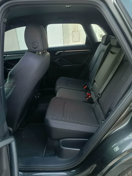 Audi Q3 - Photo 5