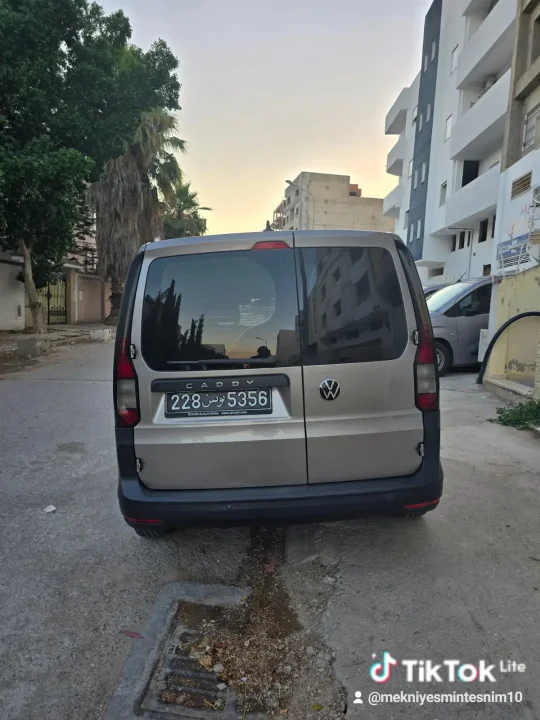 Volkswagen Caddy - Photo 4
