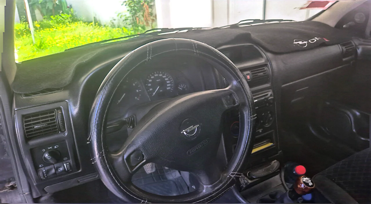 Opel Astra - Photo 6