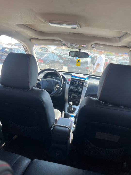 Hyundai TUCSON - Photo 2