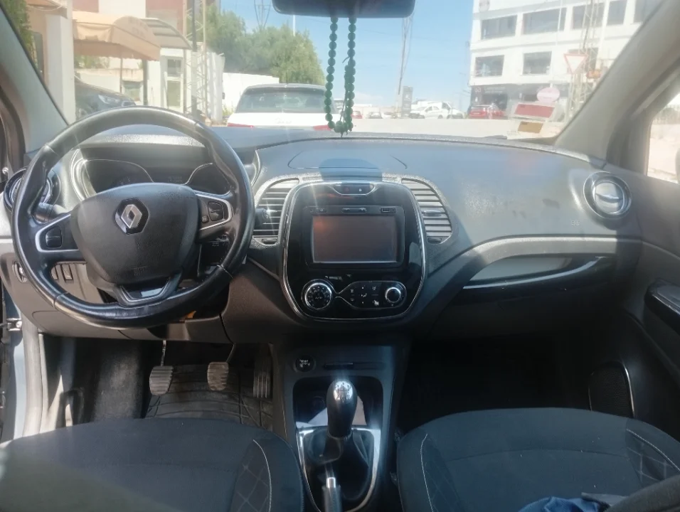 Renault Captur - Photo 4